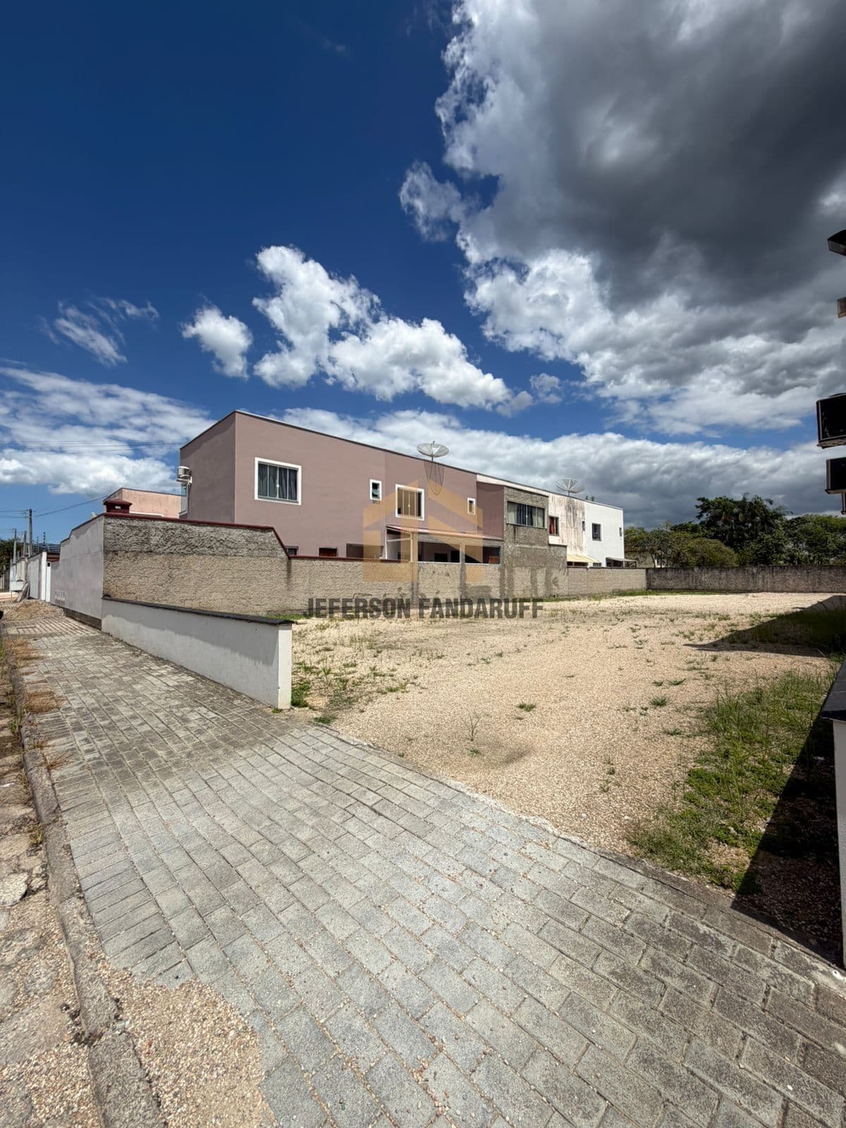 Lote à Venda em Tajubá II
