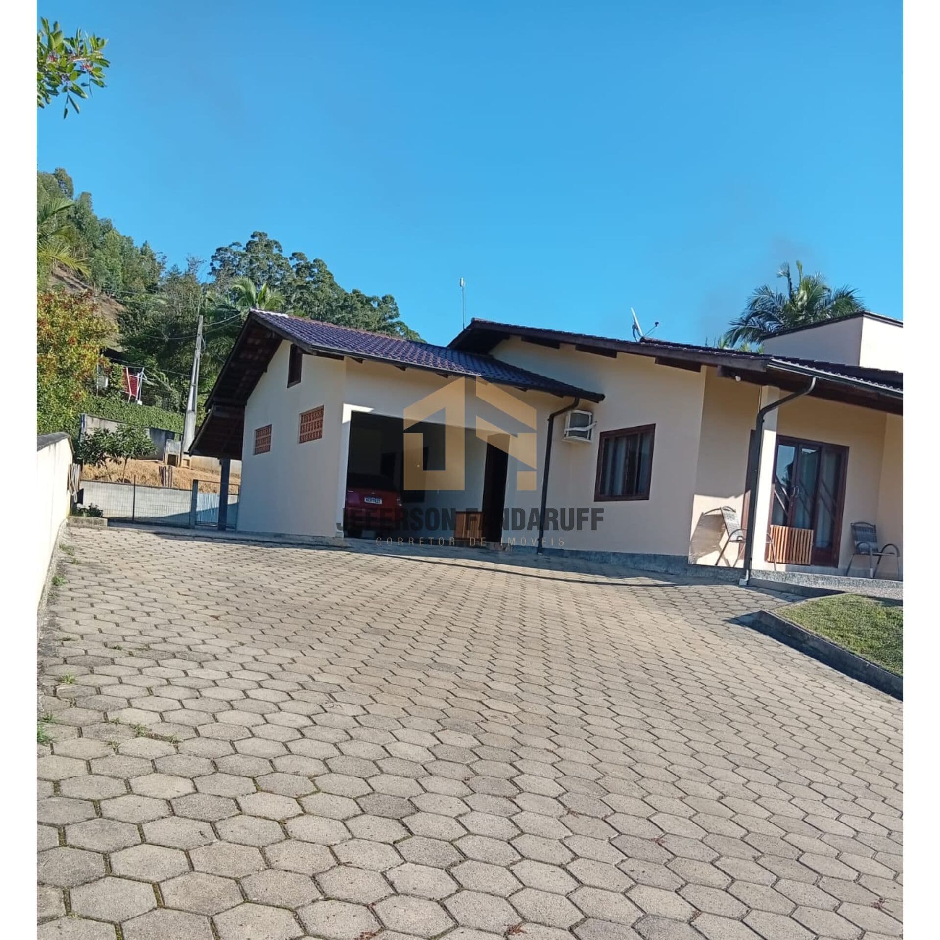 Linda Chácara à Venda em Canelinha – Bairro Galera 🏡