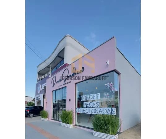 🚨 Oportunidade no Centro de Canelinha 🚨