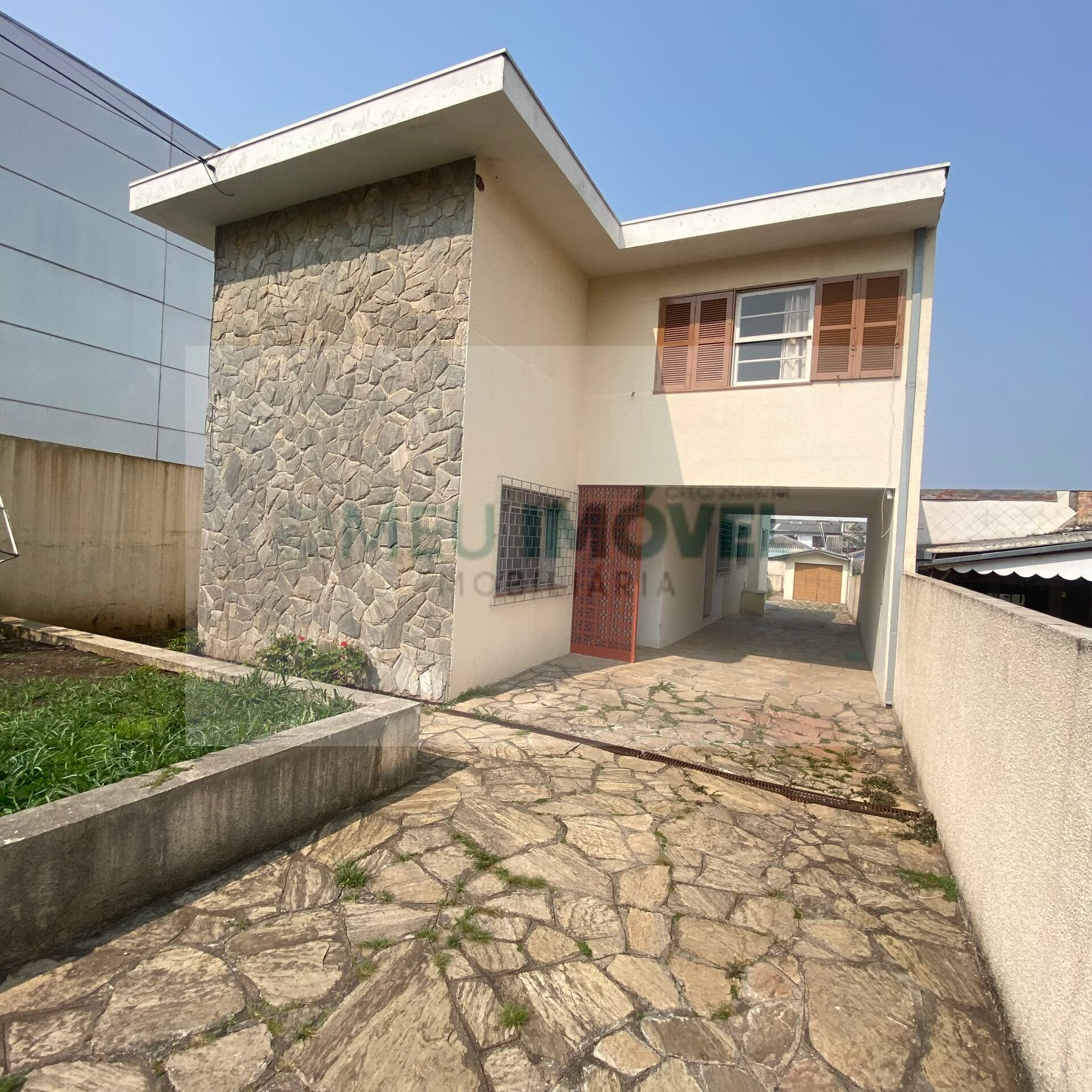 Imóvel Residencial e Comercial, Alto Padrão no Centro de Campo Largo
