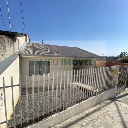 Casa no bairro Partenope em Campo Largo-PR