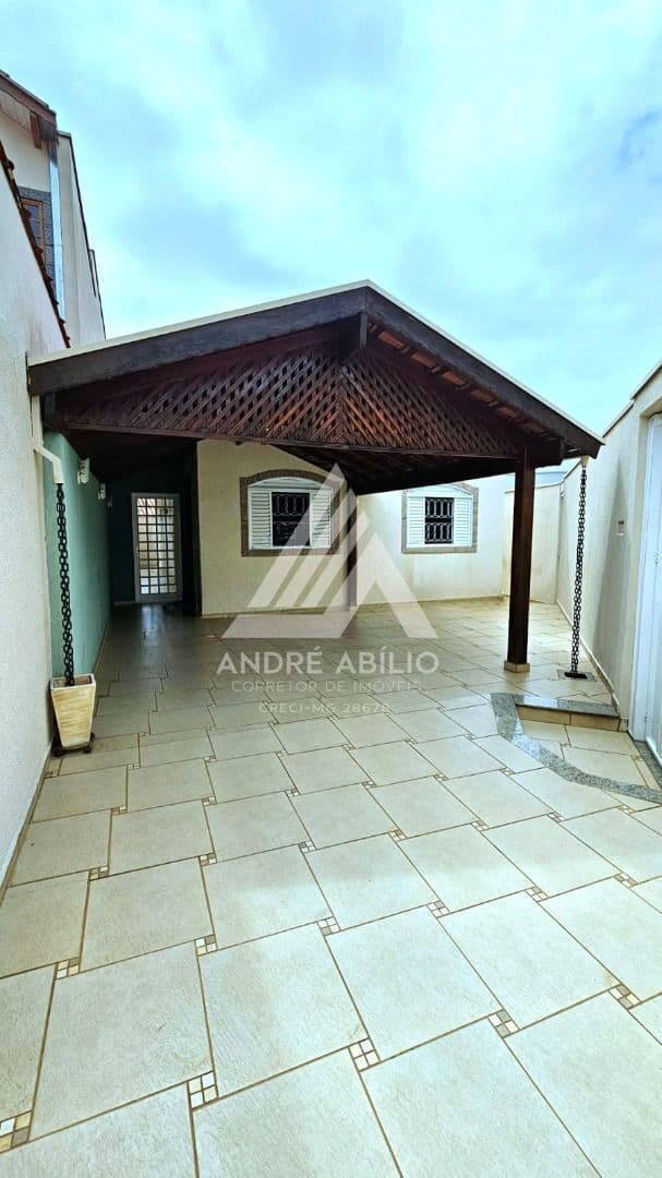 Casa com 3 dormitórios à venda, 110 m² por R$ 788.000,00 - Nova Pouso Alegre - Pouso Alegre/MG