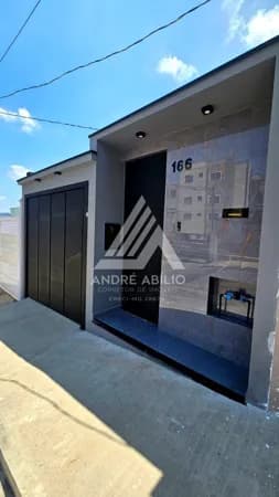 Casa à venda no bairro Vergani em Pouso Alegre-MG!