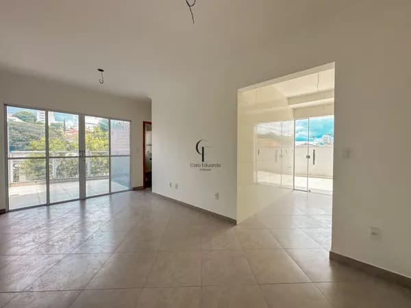 Apartamento Com área externa - Santa Mônica