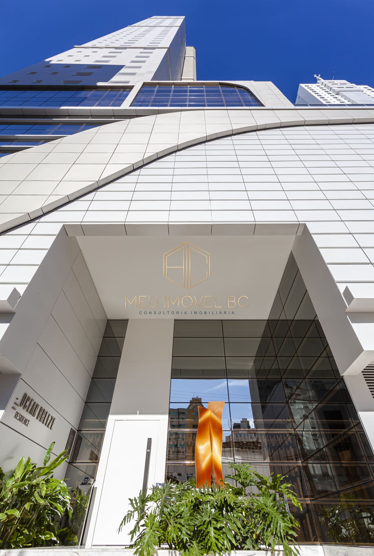 Apartamento de Alto Padrão à Venda – Edifício Ocean Breeze | Balneário Camboriú