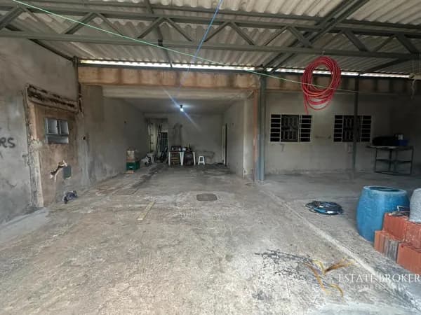 Sobrado à venda na Q. 110 – Recanto das Emas