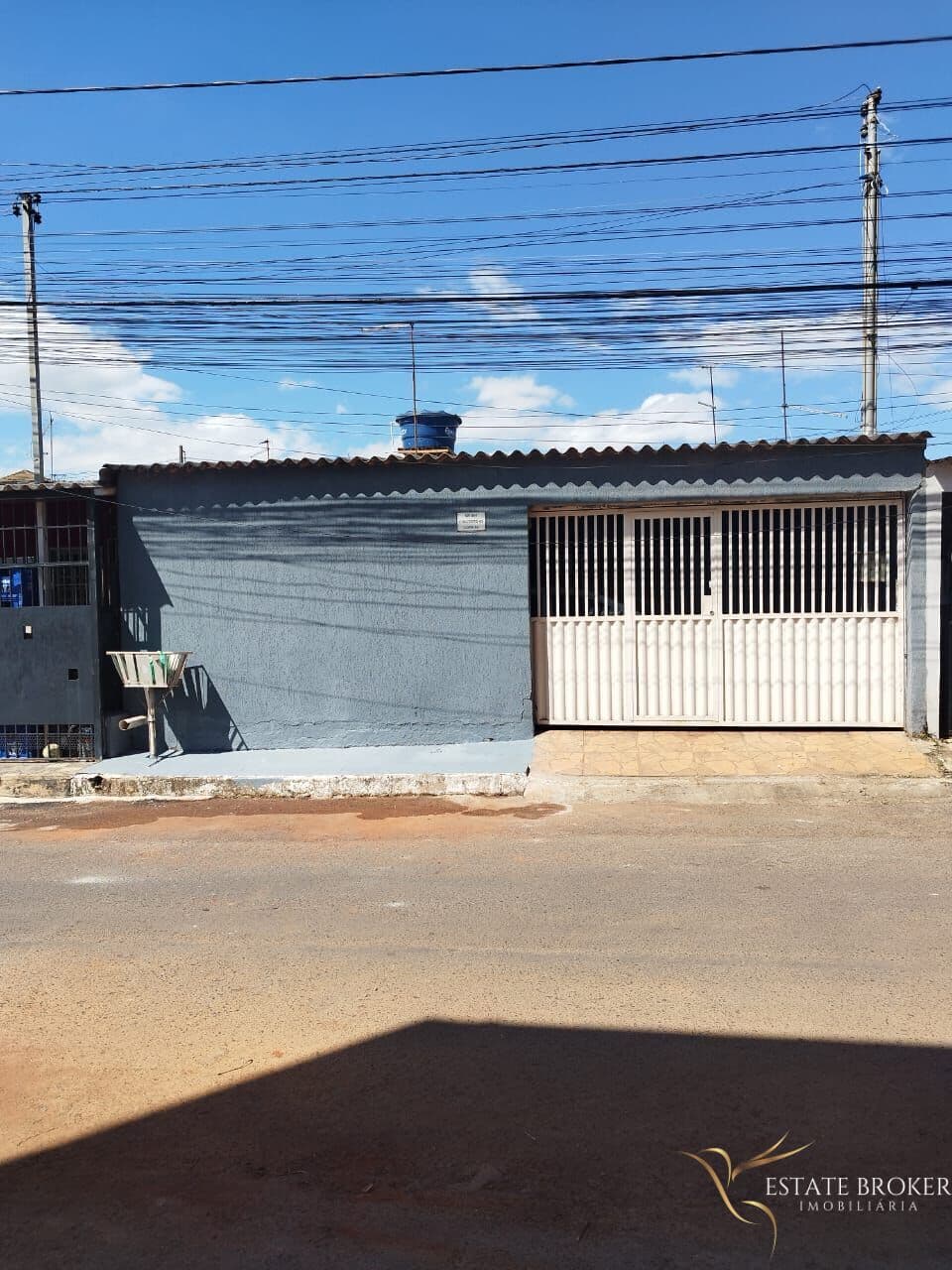 Casa com 4 quartos - Samambaia Norte QR 204