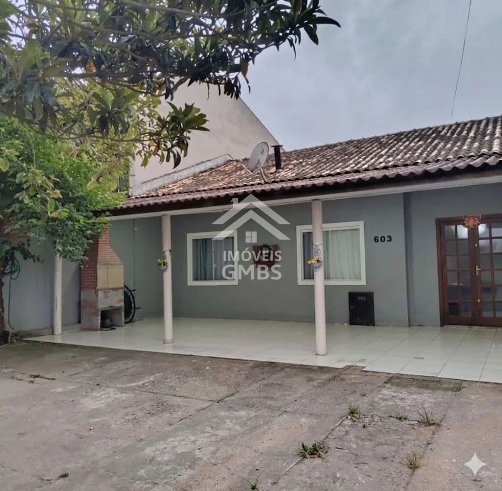 Casa em São José dos Pinhais - Afonso Pena