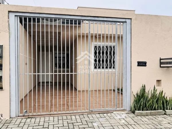 🏡 Casa à venda no bairro Xaxim – Curitiba/PR