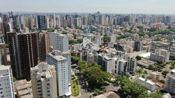 Apartamento de alto padrão à venda no Água Verde – Curitiba/PR