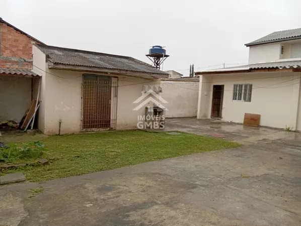 🏡 Casa espaçosa à venda em Piraquara/PR – Jardim Santa Mônica