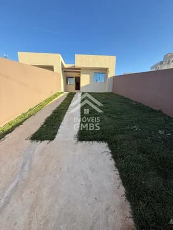 🏡 Casa com amplo terreno à venda – Espaço, conforto e excelente potencial!