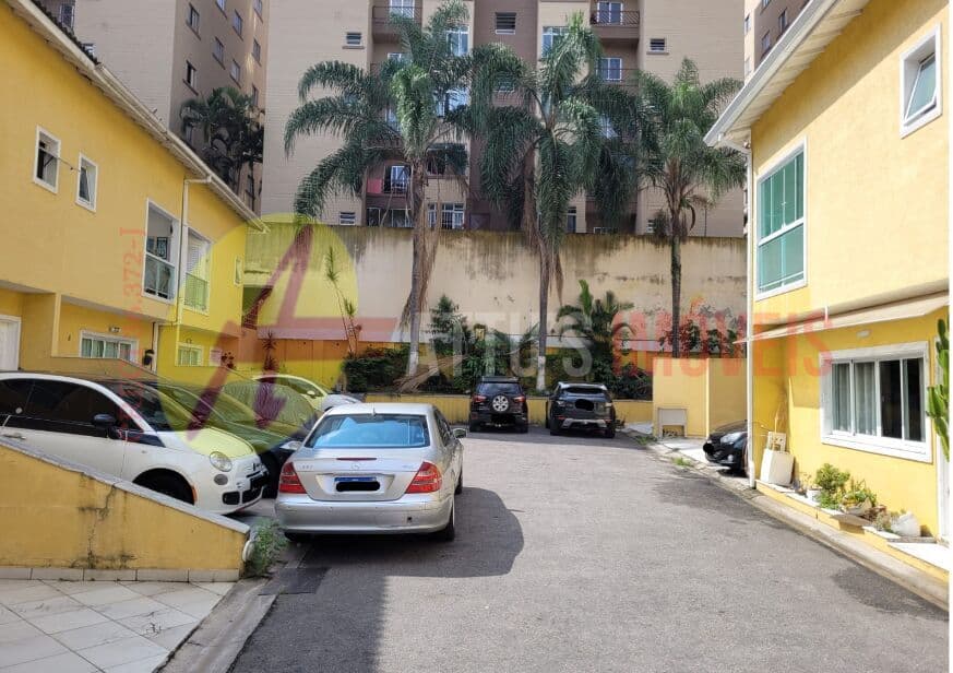 Casa em Condomínio em Vila Rio de Janeiro, Guarulhos/SP