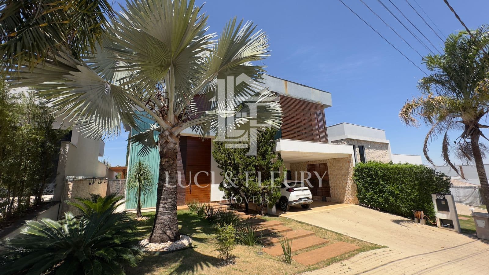 Sobrado Alto Padrão em Residencial Anaville, Anápolis/GO