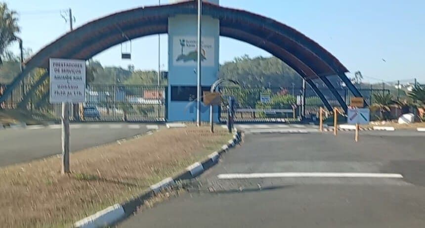 TERRENO CONDOMINIO AGUAS DO CAMPO
