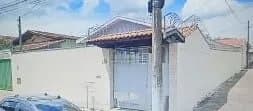 Casa em São Pedro - Centro