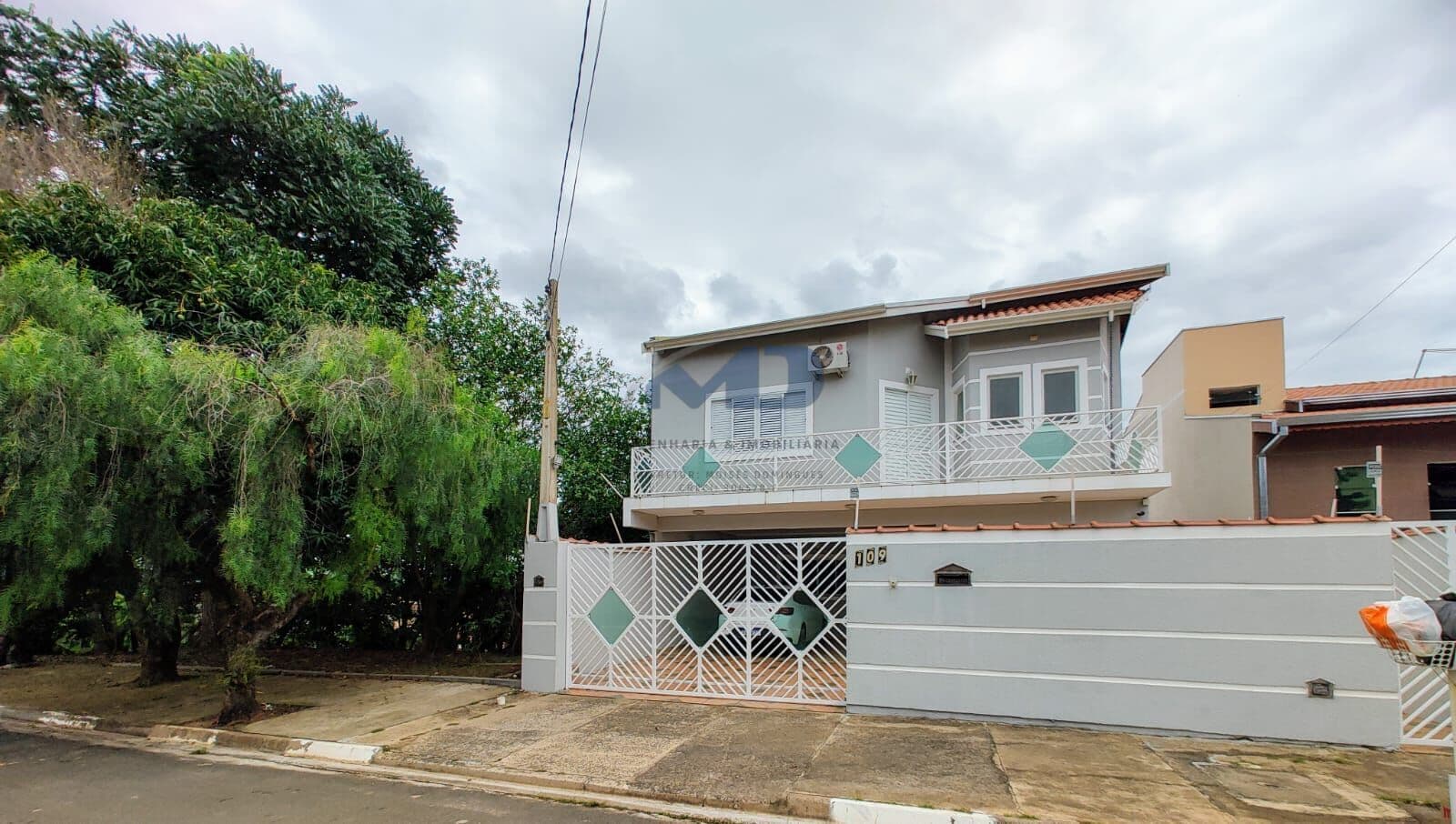 Casa Sobrado ( JARDIM ITALIA )