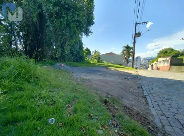 Excelente terreno próximo a Vila Germânica, perfeito para construção de sobrados alto padrão Confira!