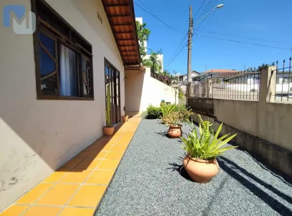 Casa com 3 dormitórios à venda,158 m² por R$ 540.000,00 - Velha - Blumenau/SC