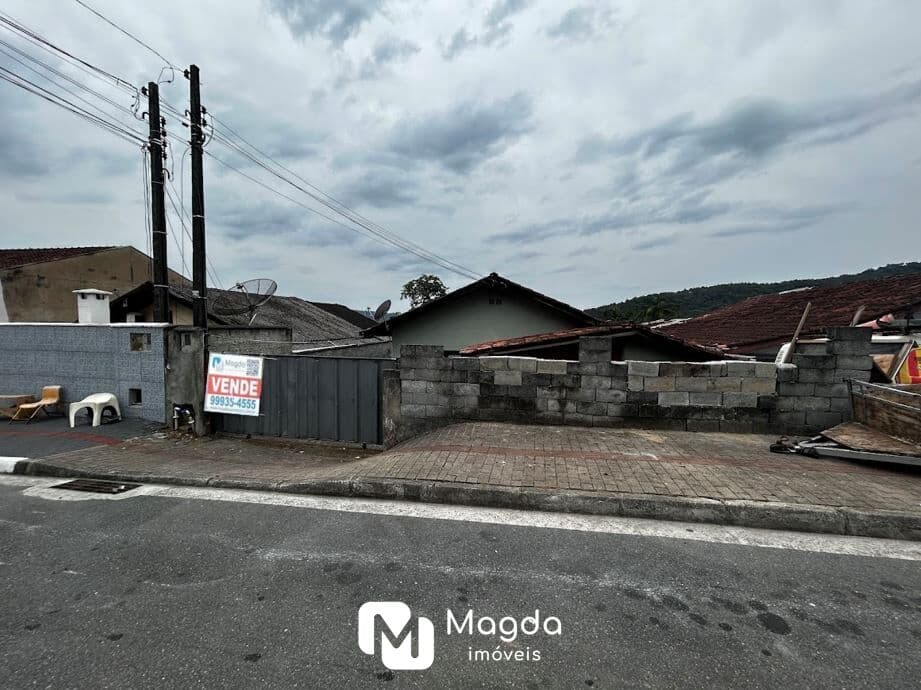 Oportunidade única para quem busca localização privilegiada e potencial de investimento!