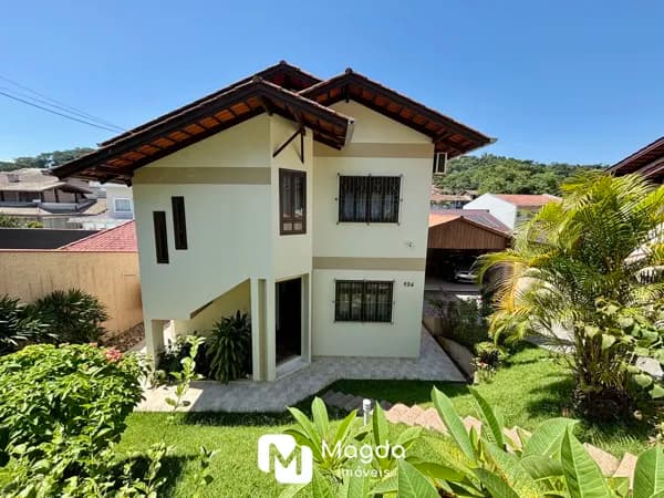 Casa em Blumenau - Velha Central