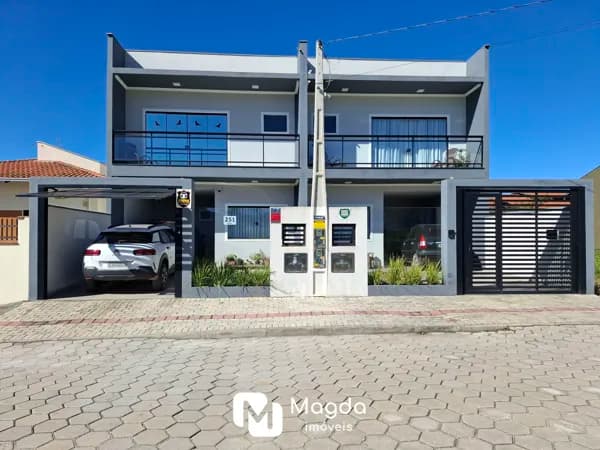 Sobrado com 3 quartos à Venda, Itajuba - Barra Velha