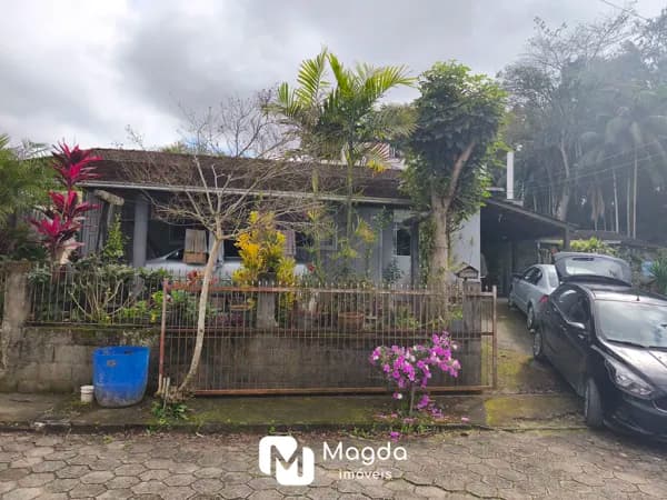 Casa em Blumenau - Velha
