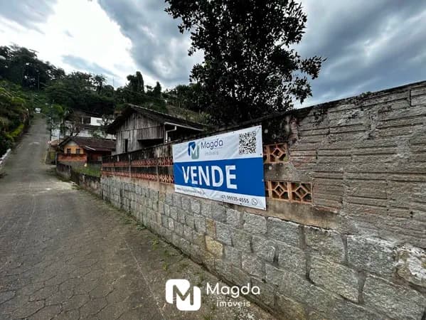 OPORTUNIDADE ÚNICA! Terreno Plano com 803,82m², à apenas 700 m da Cooper da Vila Nova!