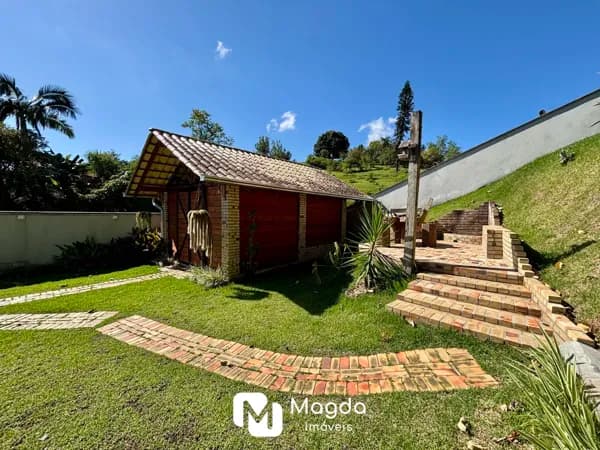 Casa em Blumenau - Passo Manso