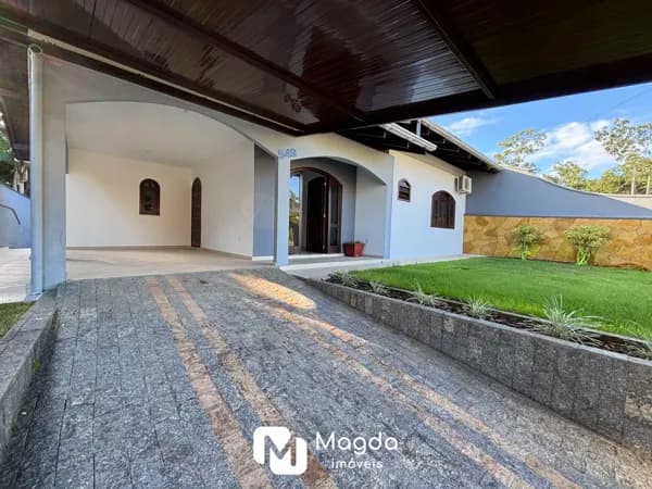 Casa em Blumenau - Passo Manso