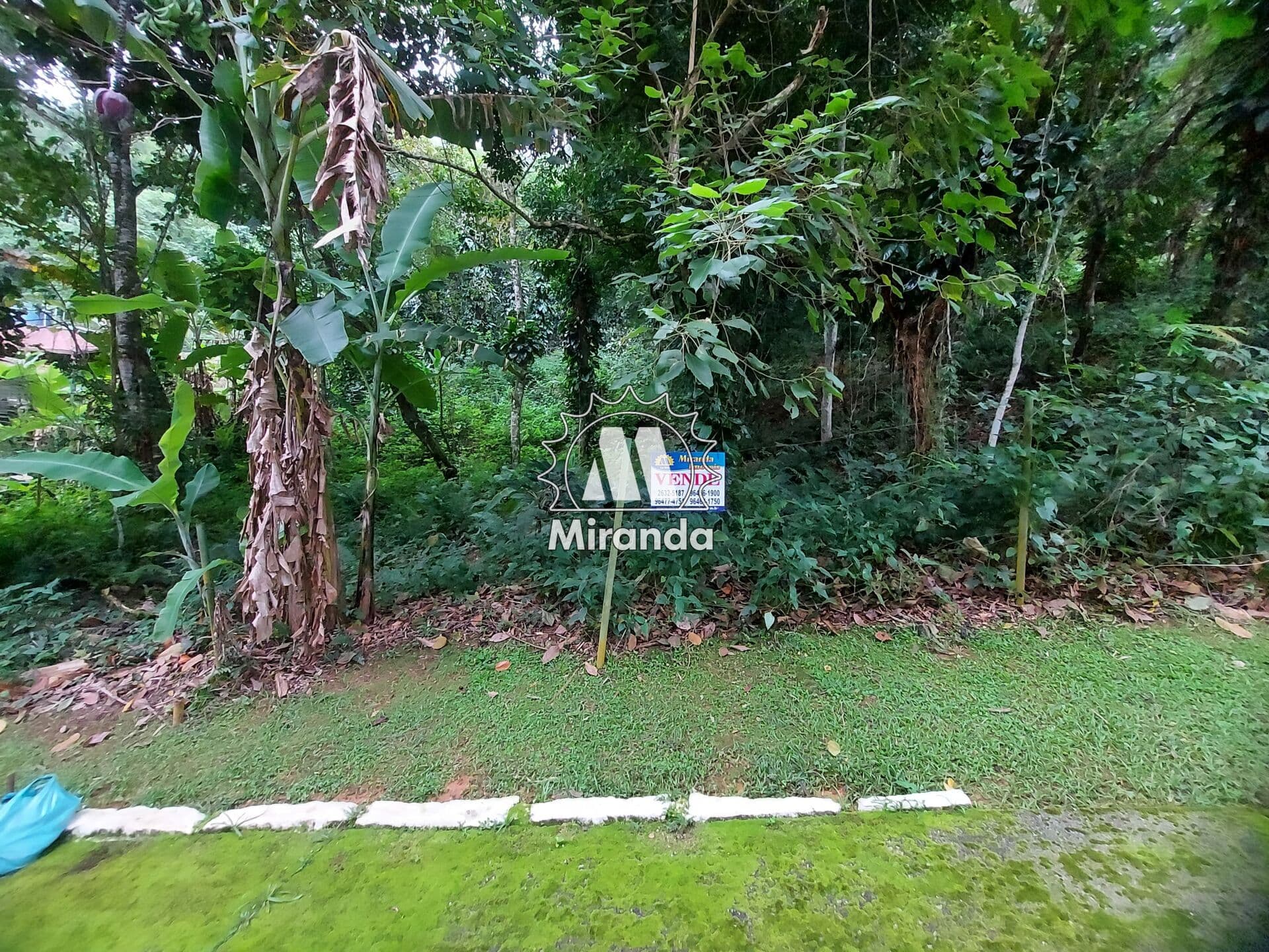 Terreno de 1.539m² no Condomínio Rancho Limoeiro