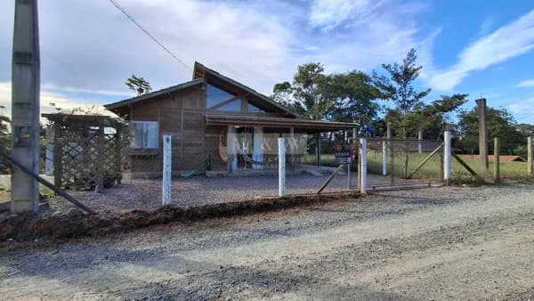 Casa em Balneário Piçarras - Medeirinhos
