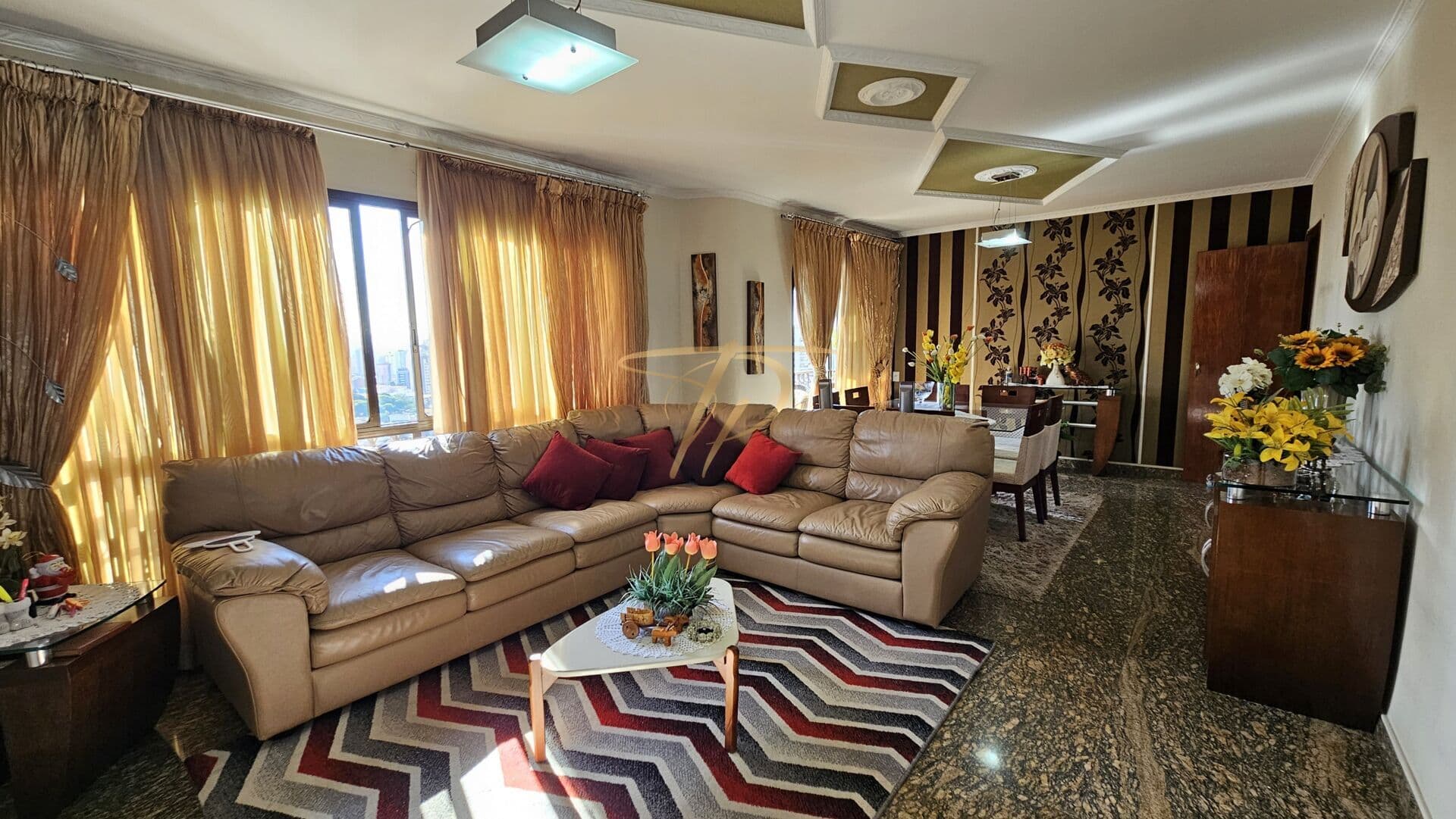 Apartamento com 4 suítes, 3 vagas, à venda no Tatuapé
