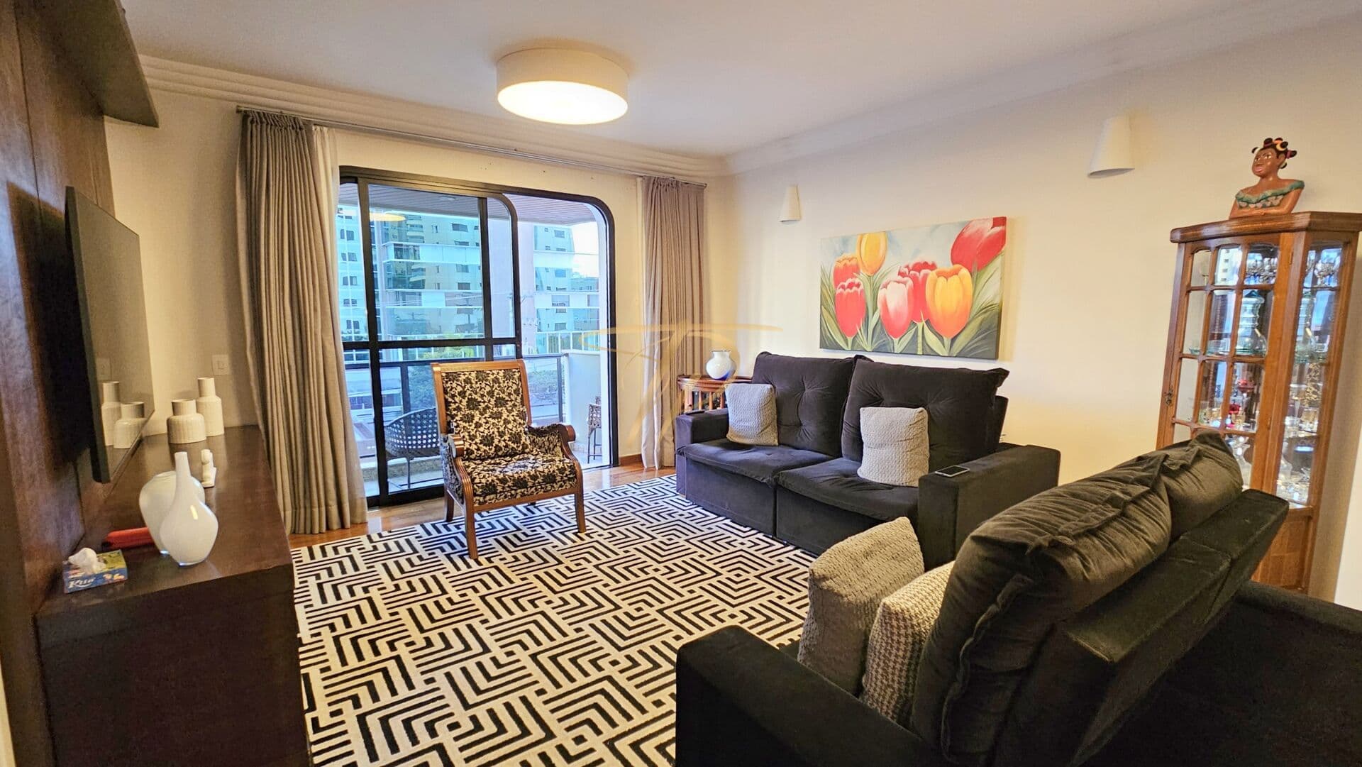 Apartamento com 162m² à venda no Jd. Anália Franco