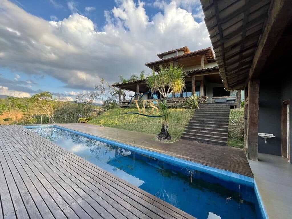 Casa de 5 quartos 520m² Vista para as montanhas a venda por R$ 2.500.000 no condomínio Passargada