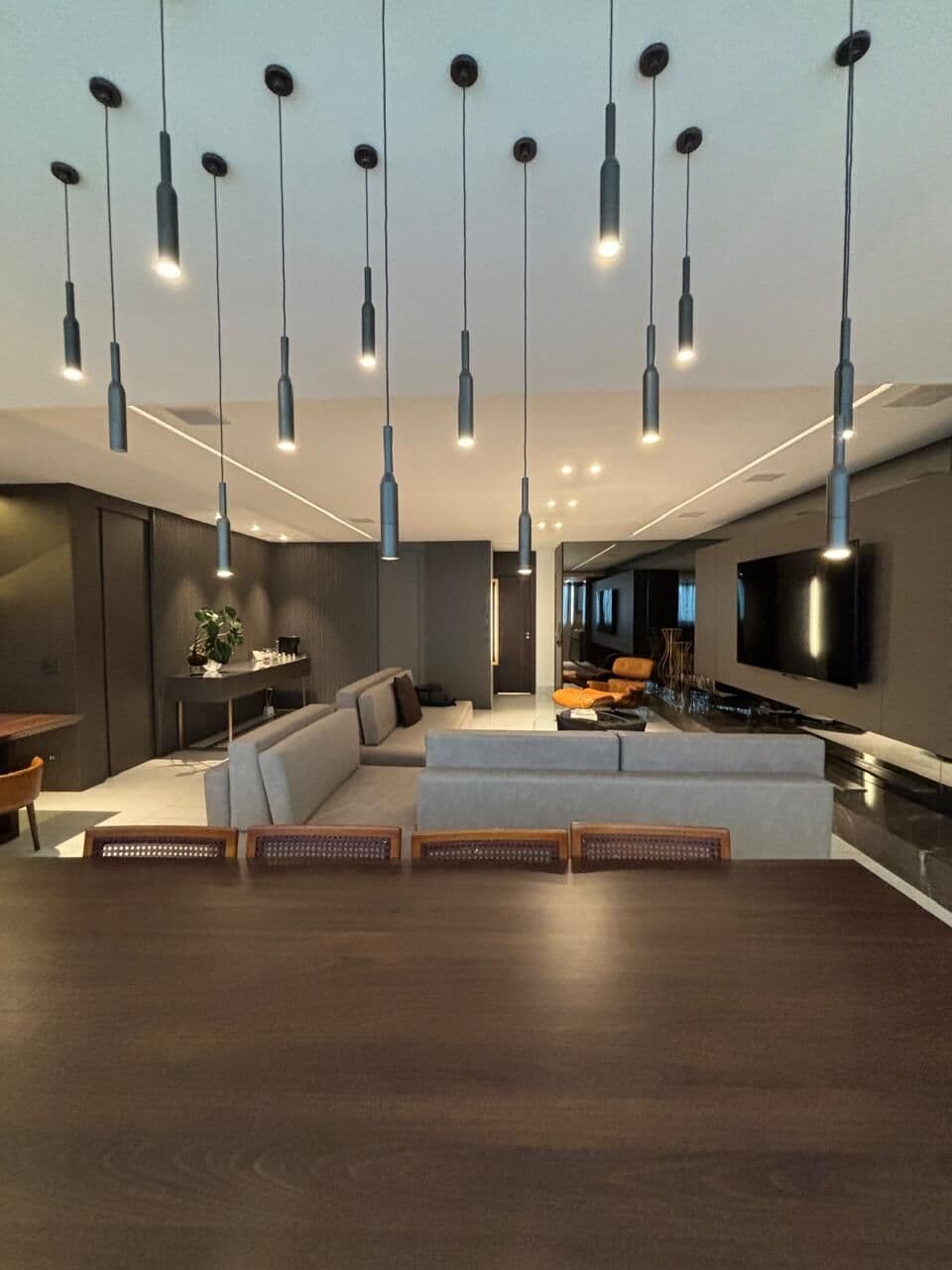 Apartamento de 143m² modificado para 3 suítes de Alto Padrão finamente decorado a venda por R$2.450.000 no Vila da Serra