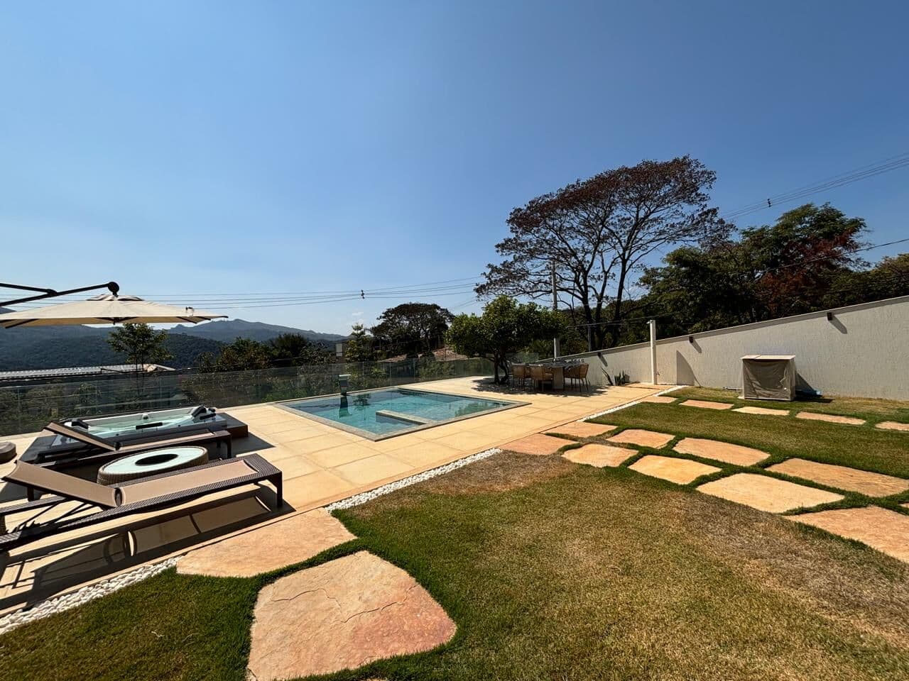 Casa Alto Padrão 4 quartos 750 m², 4 vagas, à venda R$5.380.000,00 - Bosque da Ribeira - Nova Lima