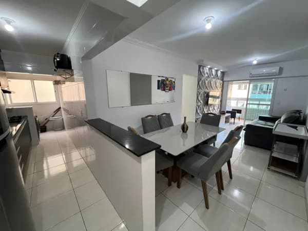 Apartamento em Praia Grande - Canto do Forte