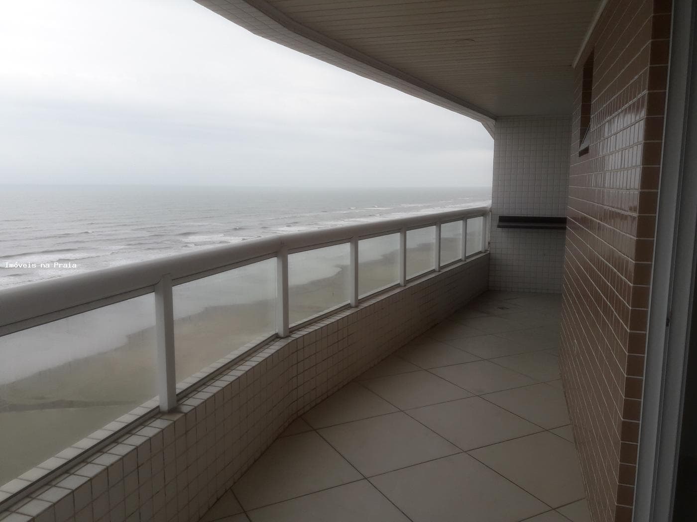 Apartamento à venda no bairro Campo da Aviação em Praia Grande/SP