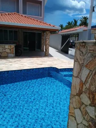 Casa à venda no bairro Balneário Flórida em Praia Grande/SP