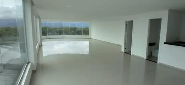 Sala para alugar no bairro Vila Mirim em Praia Grande/SP