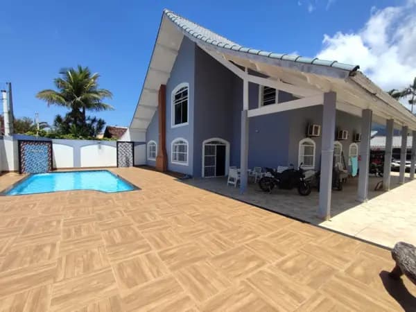 Casa à venda no bairro Balneário Flórida em Praia Grande/SP