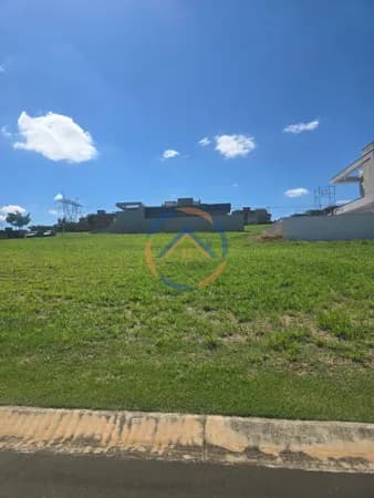 Terreno à venda condominio Villa Sapezal - Indaiatuba/SP