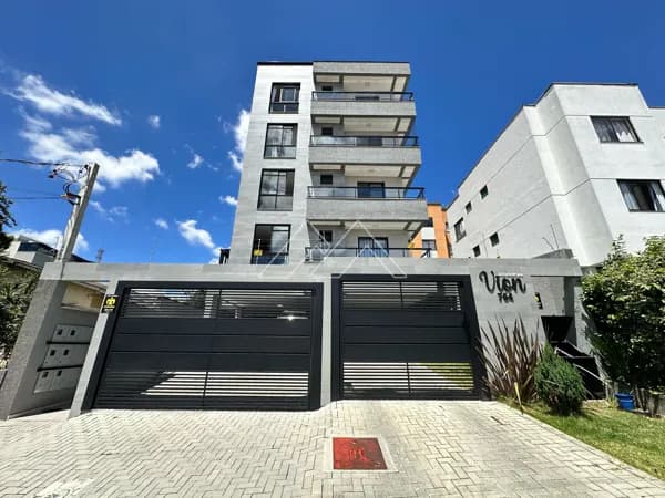 Apartamento à venda no bairro Centro em São José dos Pinhais/PR