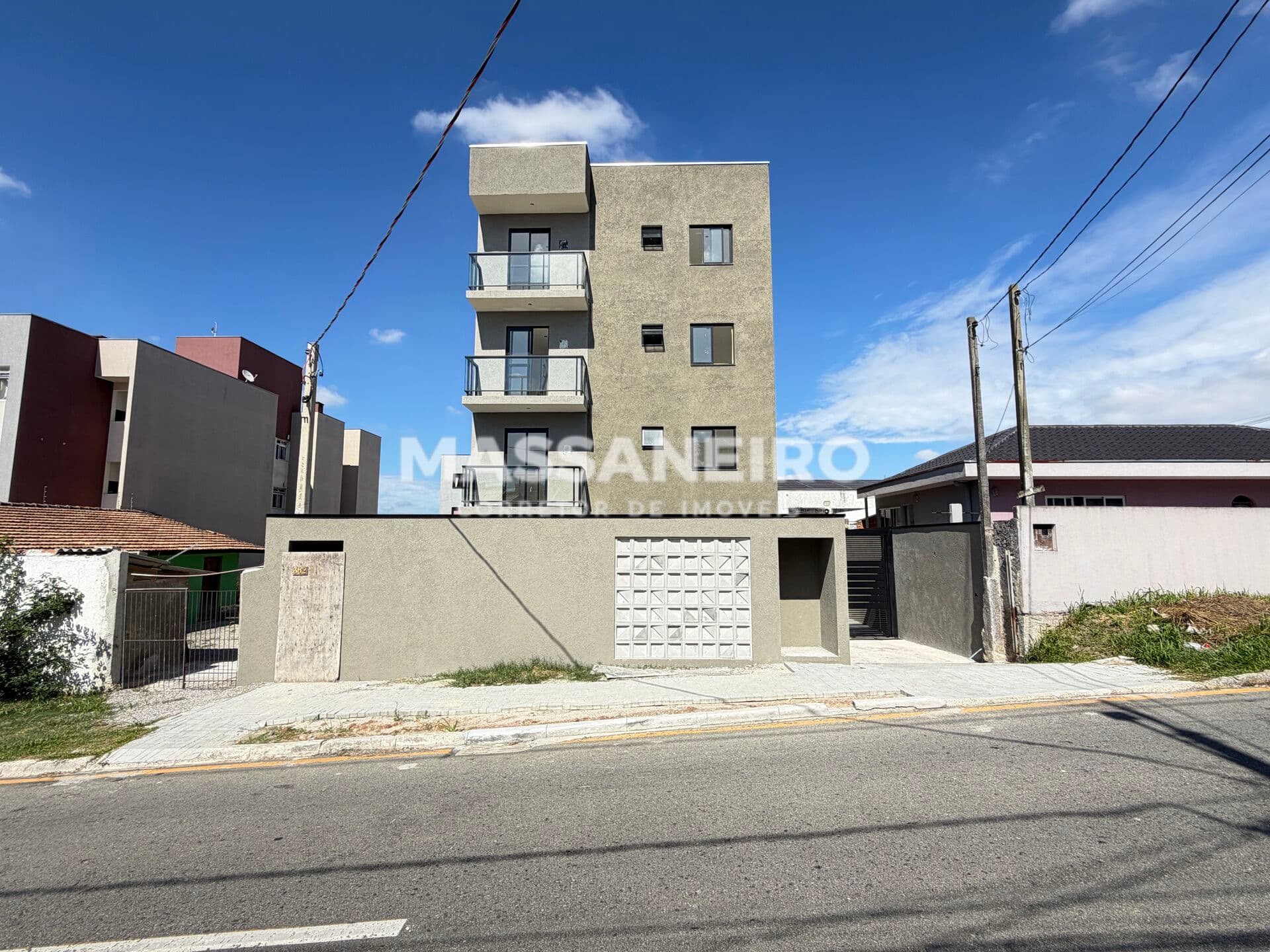 Apartamento em São José dos Pinhais - Boneca do Iguaçu