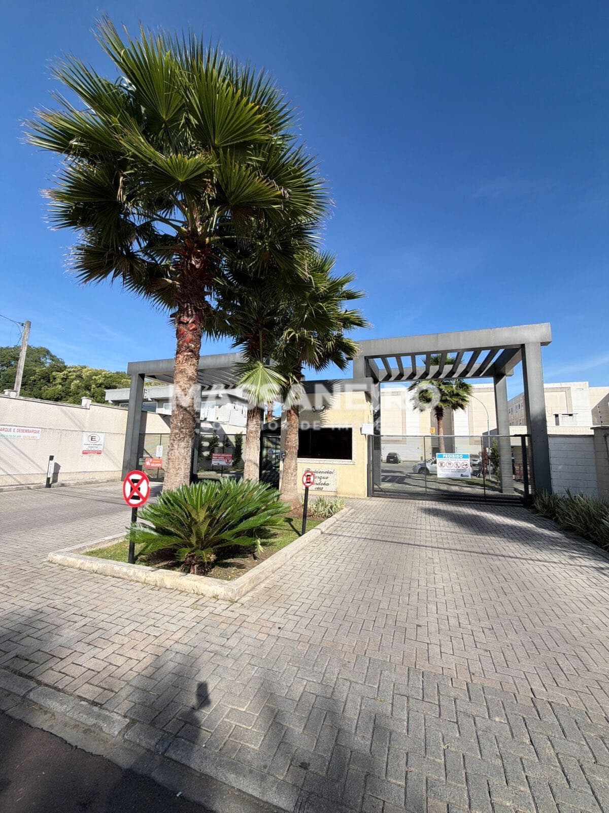 Apartamento em Colombo - Jardim Monza