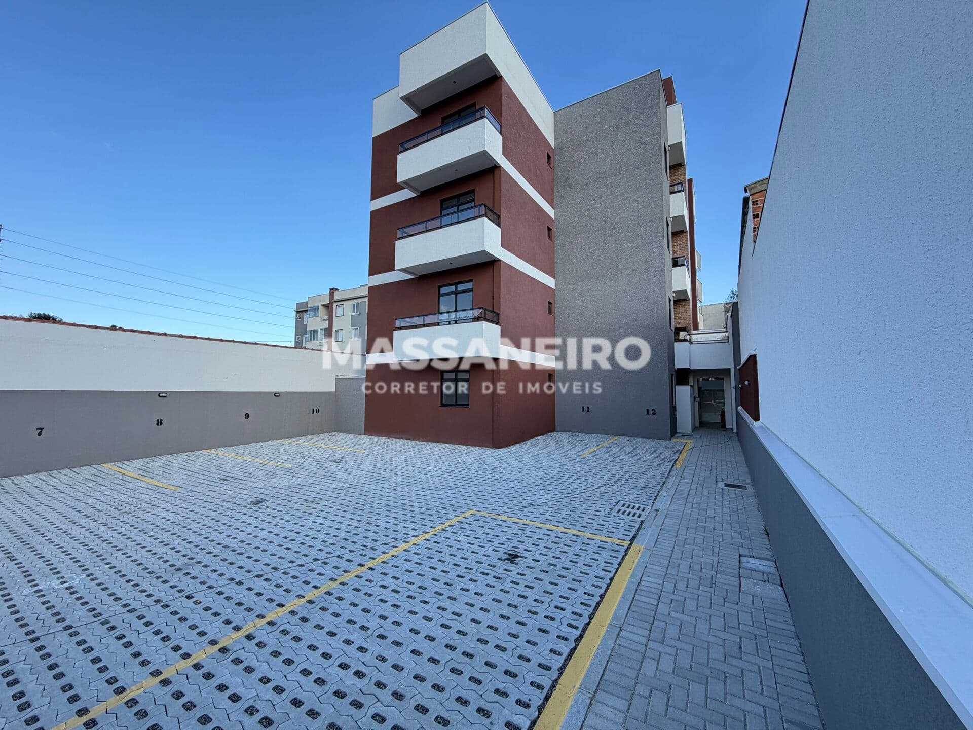 Apartamento em São José dos Pinhais - São Cristóvão
