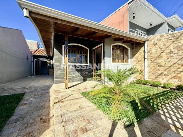 Casa em São José dos Pinhais - Aviação