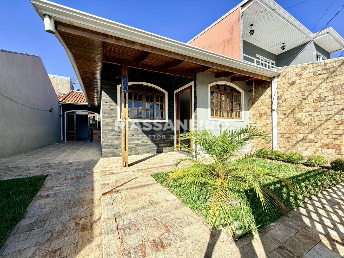 Casa em São José dos Pinhais - Aviação