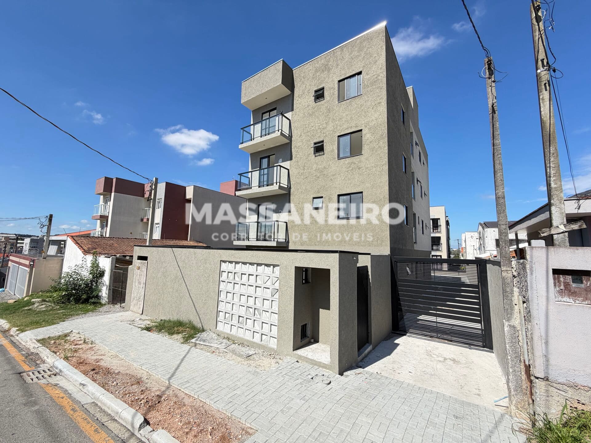 Apartamento em São José dos Pinhais - Boneca do Iguaçu